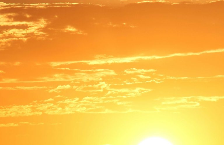 Rotlichttherapie Rote Sonne